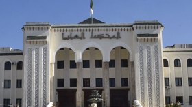 المحكمة العليا تؤيد عقوبات متابعي قضية تهريب الأموال بوهران