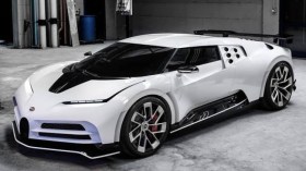 رونالدو يتخلّى عن سيارته الفارهة بِسعر أقلّ لِهذا السبب