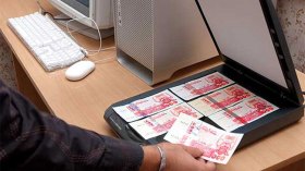 10 سنوات سجنا لمن يتداول نقودا مزوّرة عبر “مواقع التواصل”