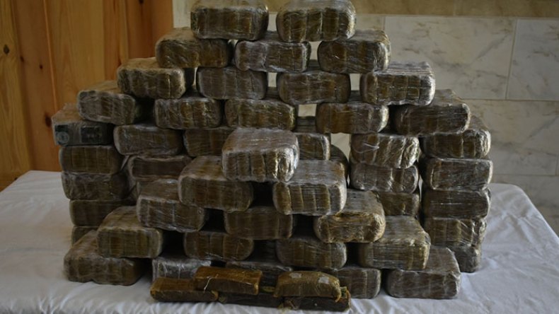 سيارة و120 مليون لنقل قنطار من المخدرات إلى العاصمة