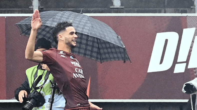 قيطون مرشح لجائزة لاعب الشهر في نادي ماتز