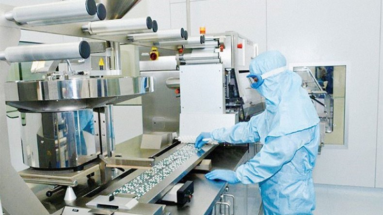 رفع العراقيل عن 90 بالمئة من طلبات الاستثمار الصيدلاني