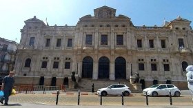 مراحيض تتحول إلى محلات تجارية بوهران