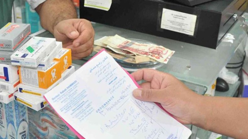 موجة أنفلونزا.. ومرضى يشترون أدوية دون وصفات طبية