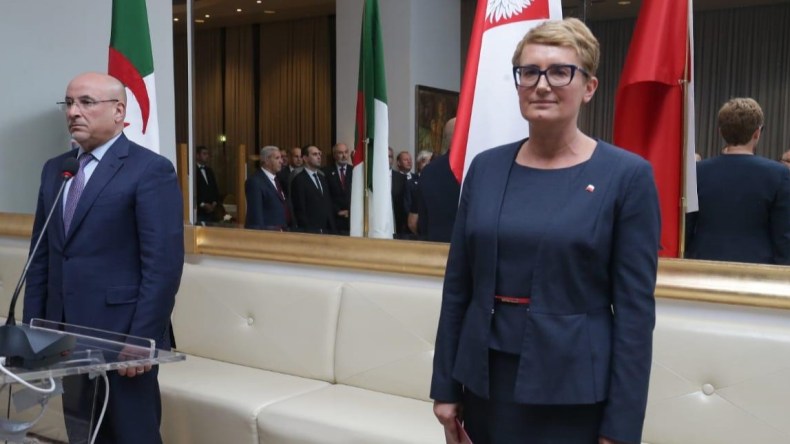 سفارة بولندا بالجزائر تحتفل بعيد استقلالها