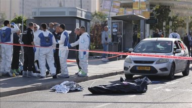 Trois Israéliens tués et sept autres blessés dans une fusillade à Jérusalem