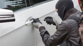 لصوص يبتكرون طرقا لتعطيل أنظمة الحماية بالسيارات
