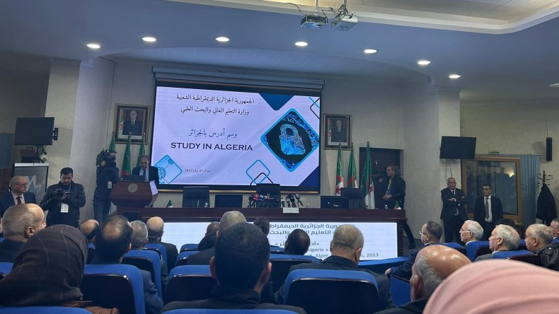 بدراي يُسلّم وسم “أدرس بالجزائر” لـ 15 مؤسسة جامعية