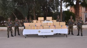 إحباط محاولات إدخال 14 قنطار من الكيف عبر الحدود مع المغرب