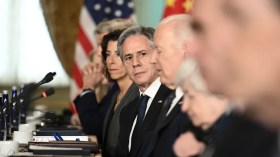 بالفيديو.. هكذا كانت ردة فعل بلينكن بعد حديث بايدن عن نظيره الصيني