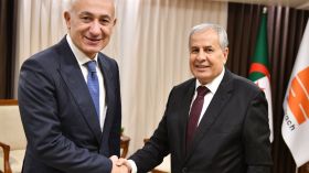 مباحثات جزائرية تركية حول المشروع البتروكيميائي المشترك