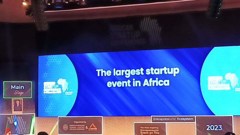 الرئيس تبون: ليس قدَرا محتوما على إفريقيا أن تظل محل أطماع واستنزاف