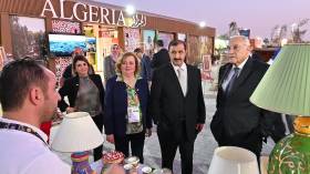 عطاف يزور جناح الجزائر بمعرض إكسبو 2023 للبستنة في قطر