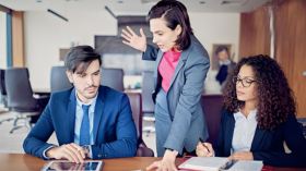 المنافسة غير الشريفة في ميدان العمل