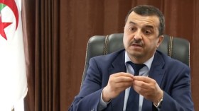 وزير الطاقة يوضح حول قرار الجزائر بتخفيض انتاجها من النفط
