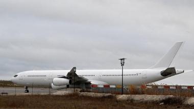 Un avion en provenance de Dubaï immobilisé en France: tous les passagers entendus