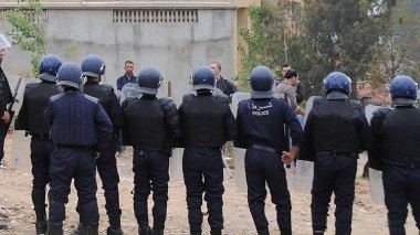 Parliamentary Debate On Police Use Of Force In Confrontations!