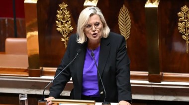 Une députée LR se dit fière de son père, un des fondateurs de l’organisation criminelle “OAS”!