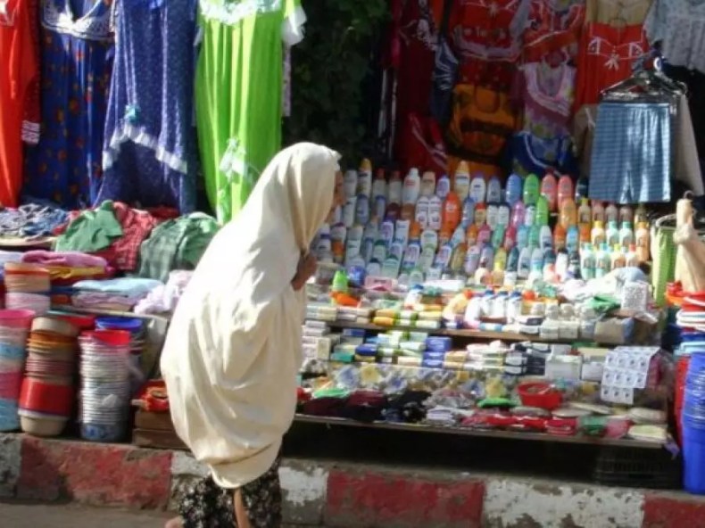 Squat des trottoirs par les commerces: La Sûreté d’Alger mène une opération pour désengorger les voies publiques