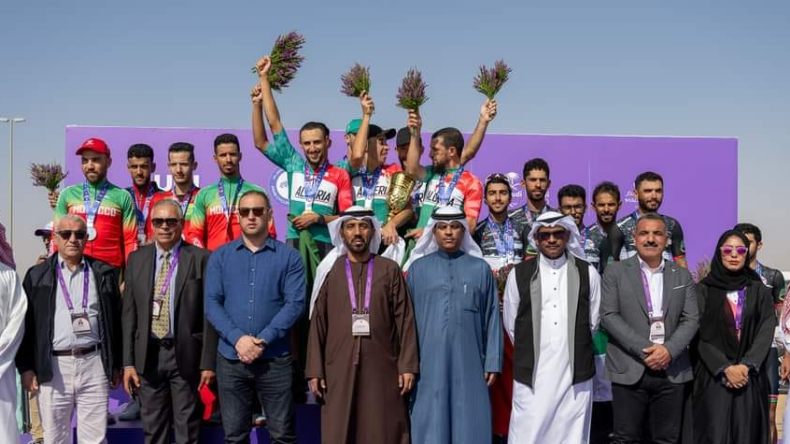 المنتخب الجزائري ينهي البطولة العربية للدراجات في الصدارة