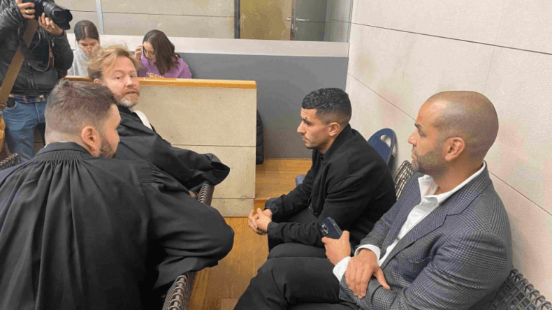 عطال خارج قائمة نيس تمهيدا لـ “بـيـعـه”