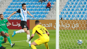 بن يطو يتألق بثنائية أمام الأهلي القطري