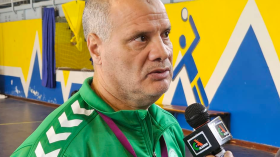 رسميا.. إقالة بوشكريو من تدريب المنتخب الجزائري لكرة اليد