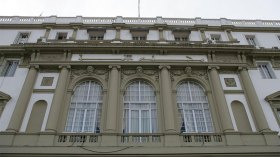 البطش بالفلسطينيين وتجويعهم صورة مهينة للبشرية