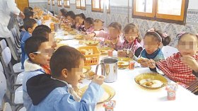نحو إنهاء أزمة التغذية المدرسية وخدمات جديدة للتلاميذ
