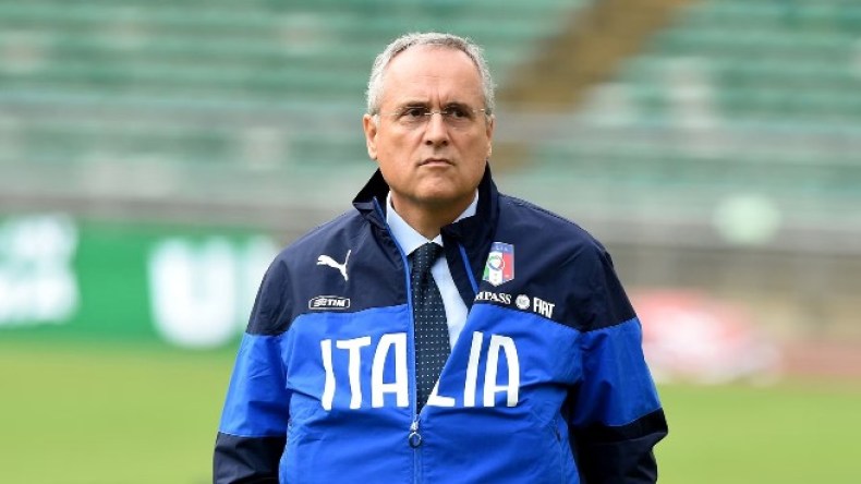 رئيس نادي لاتسيو: تعليم بِلا دين حليب منزوع الدّسم