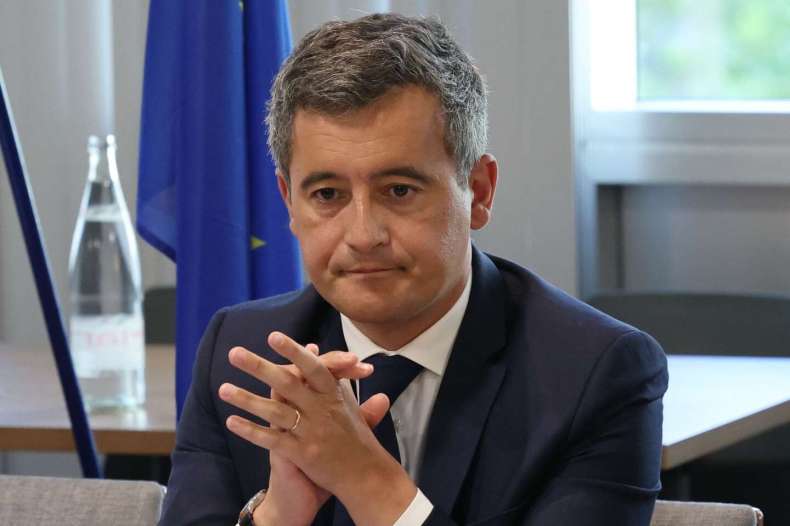 France: la loi immigration rejetée, début de la fin pour Darmanin!