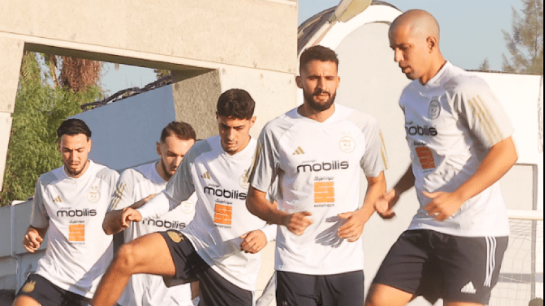 مباراة ودية لـ “الخضر” بالجزائر قبل شد الرحال إلى لومي