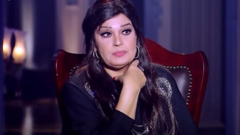 فيفي عبده تثير الجدل في عزاء ابنة فريد شوقي.. شاهد ماذا قالت!