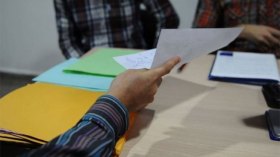 رفض ملفات موظفين حديثا من حاملي الماجستير والدكتوراه