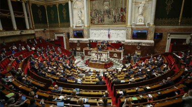 French Right-wing is pressing to make amends for Failure to Abolish 1968 Immigration Agreement