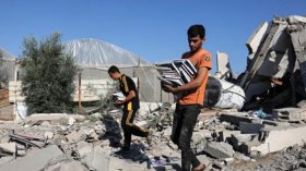 الكتب من مصدر للثقافة إلى وقود للطهي نتيجة العدوان على غزة