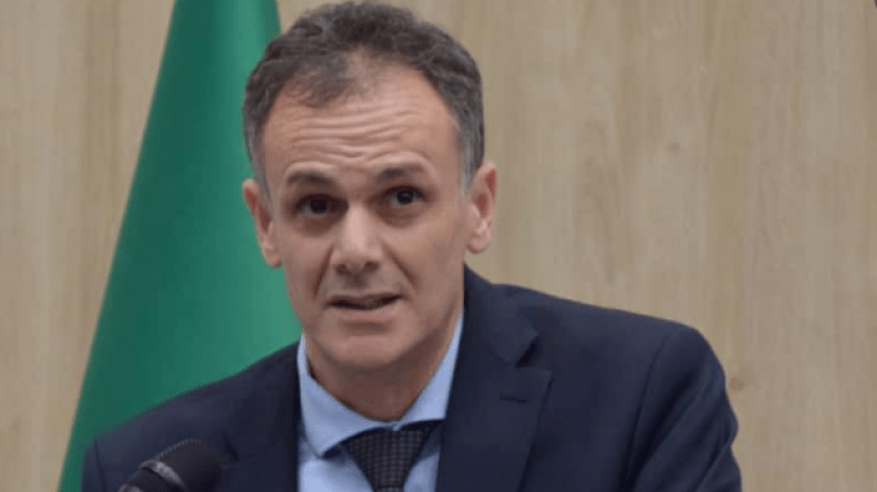 التحقيقات حول قضايا فساد وتبديد المال العام لا تزال متواصلة