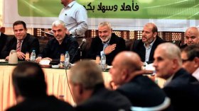 “التهديدات باستهداف قادة الحركة لا تخيفنا”