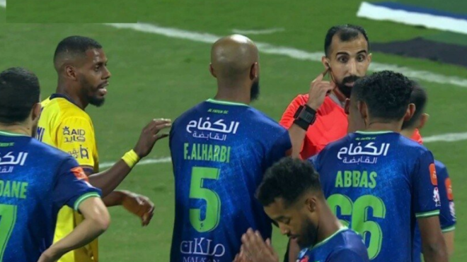 بالفيديو.. ركلة جزاء غريبة في الدوري السعودي
