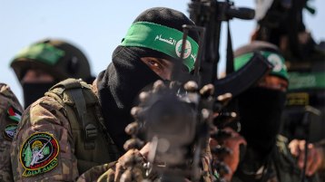 جزائر الثورة لن تدين المقاومة