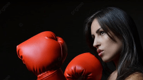 سيدة تقتل زوجها بلكمة لرفضه اصطحابها إلى دبي!