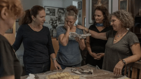 هذا ما قالته أمهات جنود احتياط إسرائيليين بشأن استدعاء أبنائهن للحرب في غزة!