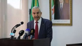 رقمنة 96 ألف مخطوط جزائري قديم