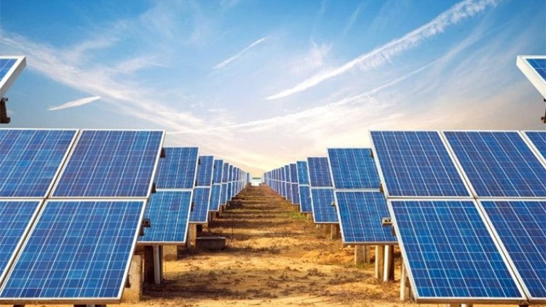 “سونلغاز”: فتح الأظرفة الخاصة بمشروع “سولار 1000 ميغاواط”