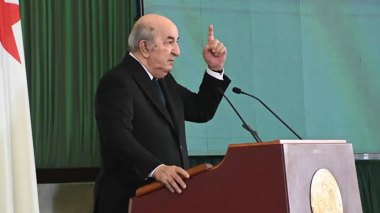 President Tebboune Reveals the Amount of Recovered Looted Funds