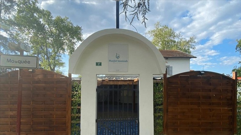 France: La mosquée de Romans sur Isère appelle les musulmans à la plus grande prudence