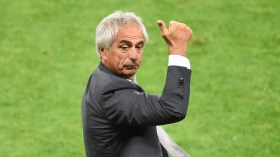 وحيد خليلوزيتش يرشح الجزائر للتألق في كأس إفريقيا بكوت ديفوار