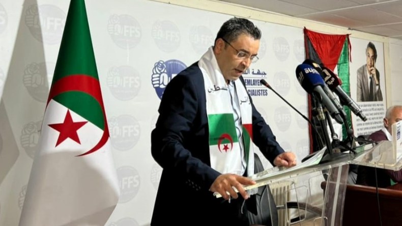 الأفافاس: حقوق الانسان أصبحت حكرا على شعوب دون أخرى