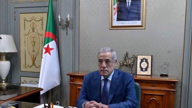 العرباوي يتوجه إلى الكويت لنقل تعازي الرئيس تبون في وفاة الأمير نواف