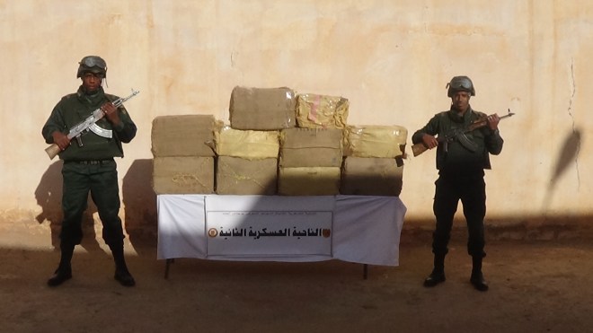 وزارة الدفاع: إحباط محاولة إدخال 7 قناطير من الكيف عبر الحدود مع المغرب